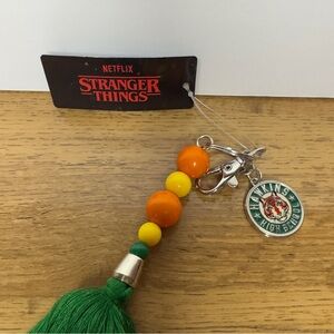 NWT Stranger Things Hawkins High
School Keychain